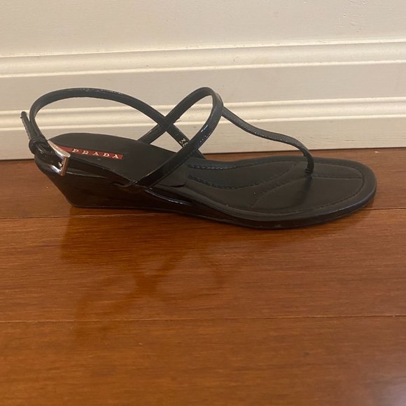 Prada thong sandals low wedge - Picture 3 of 4